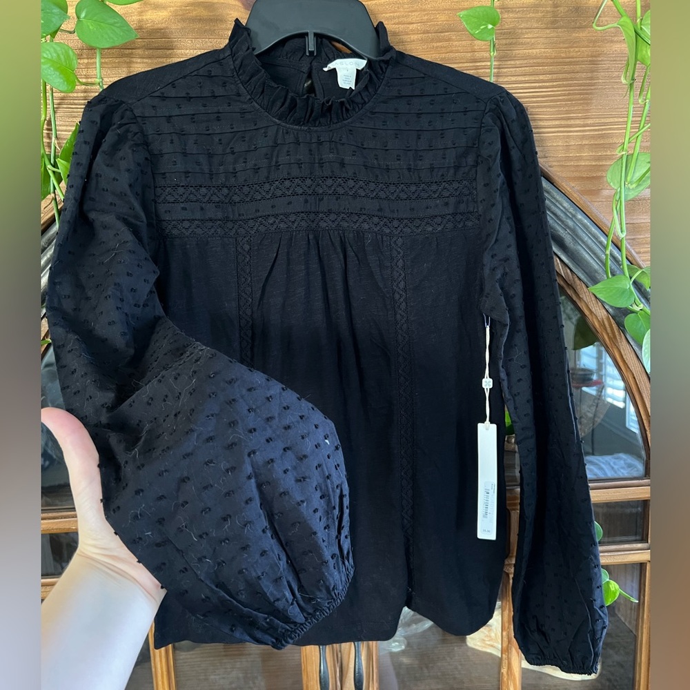 Caslon Elegant Black Women's Top